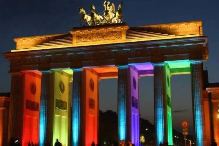Berlim de noite (Getty Images)