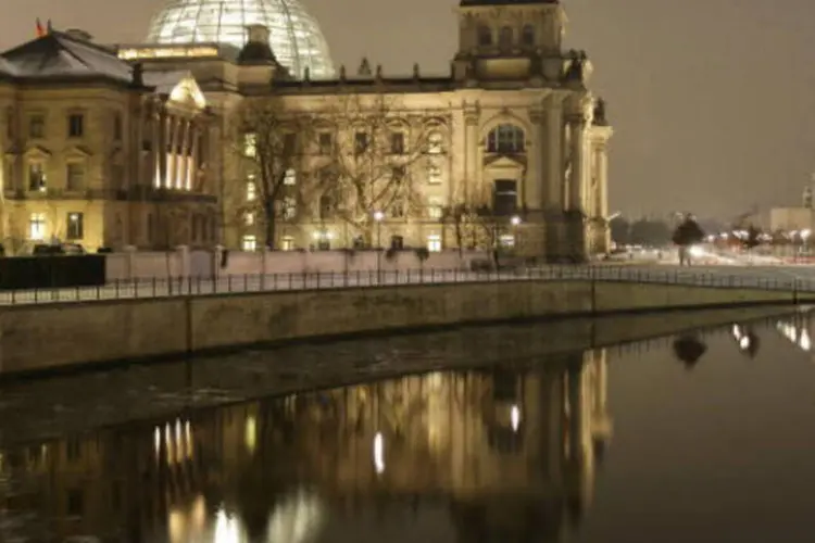
	Vista noturna de Berlim
 (Getty Images)