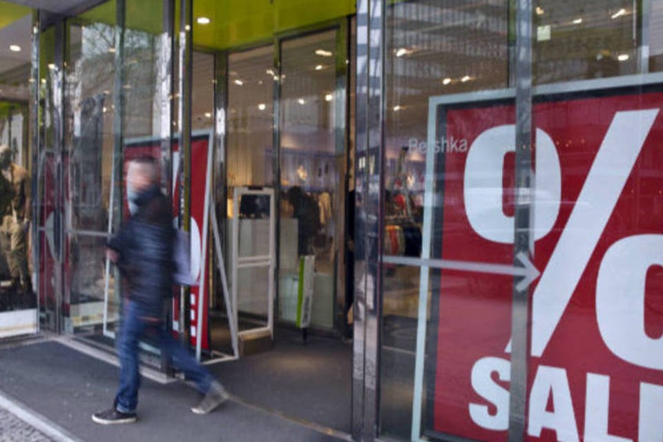 Queda no desemprego alemão deve impulsionar consumo