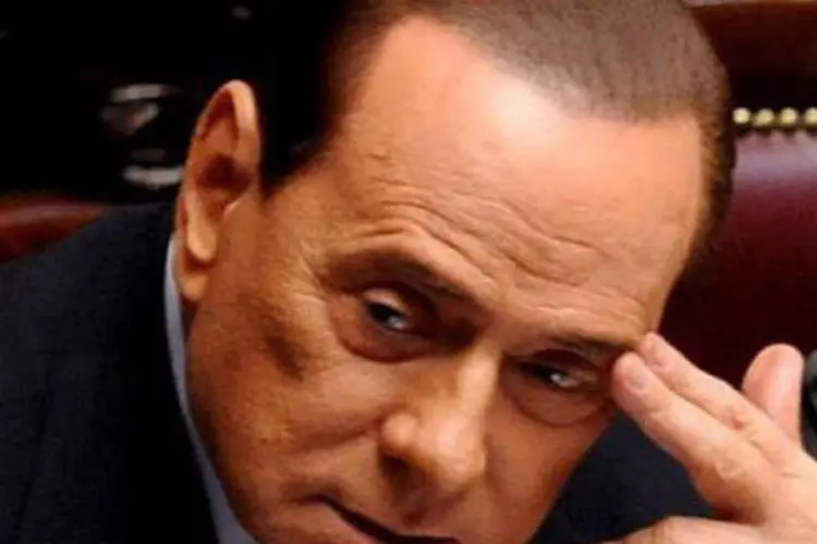 Berlusconi atende as exigência do BCE: Itália concordou na sexta-feira em acelerar o ajuste fiscal comprometendo-se a equilibrar as contas em 2013 (Tiziana Fabi/AFP)