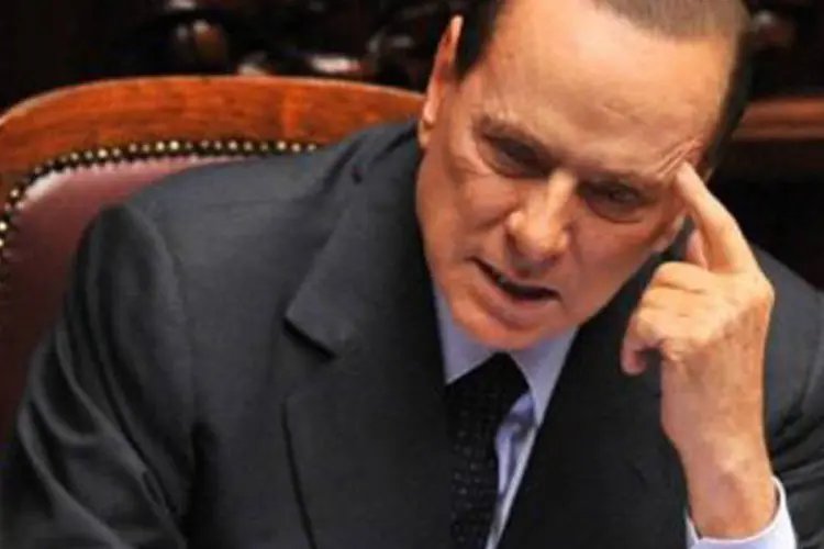 Silvio Berlusconi: Itália quer evitar o contágio da crise grega (Alberto Pizzoli/AFP)