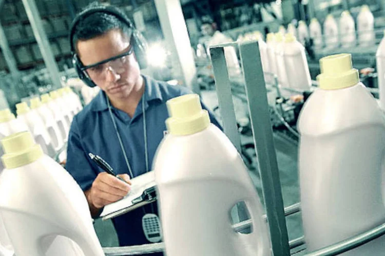 
	Ind&uacute;stria: segundo Fiesp, aumento da taxa b&aacute;sica levar&aacute; a uma nova revis&atilde;o para baixo nas expectativas de crescimento PIB
 (Cristiano Mariz/EXAME.com)
