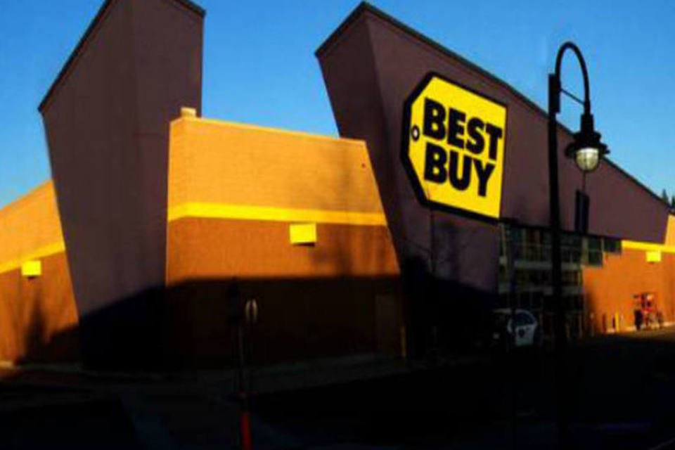 Oferta de aquisição da Best Buy por fundador fracassa