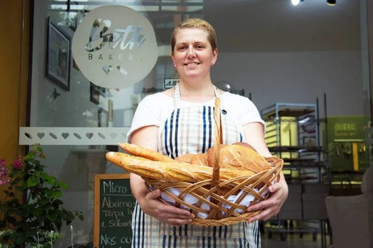 Beth Viveiros: empreendedora resolveu abandonar a carreira para seguir seu sonho de ter um negócio no ramo de comida (Juliana Matos/Facebook)