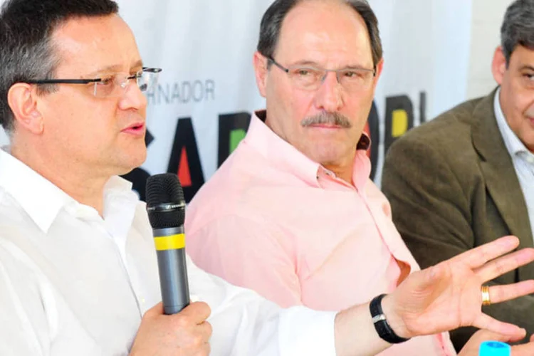 Beto Albuquerque (PSB) durante coletiva de imprensa no Rio Grande do Sul
 (PMDB/Divulgação)