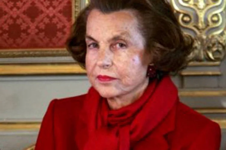 Liliane Bettencourt, a multimilionária herdeira da L&#039;Oréal, também teria uma ilha não declarada nas Seychelles (Patrick Kovarik/AFP)