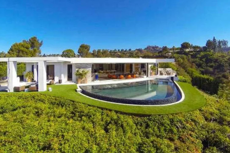 Mansão em Beverly Hills, Califórnia, adquirida por Markus Persson, o sueco que criou o Minecraft (Reprodução/Aaroe International Luxury Properties/Reprodução)
