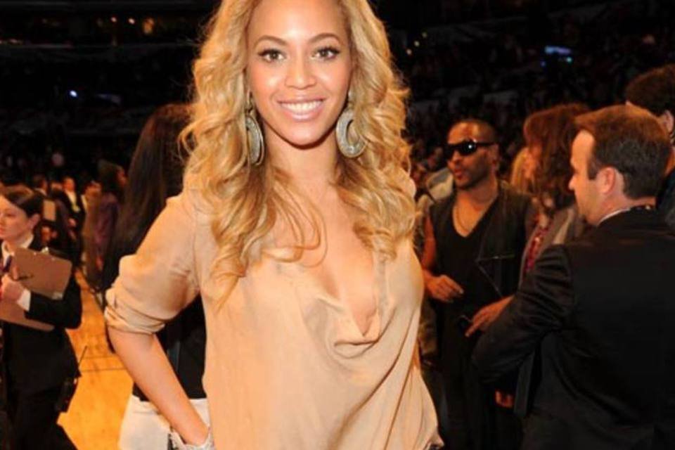 Beyoncé dá à luz sua primeira filha