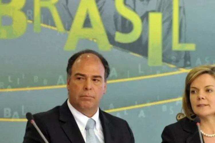 Os ministros da Integração Nacional, Fernando Bezerra Coelho e da Casa Civil, Gleisi Hoffmann durante entrevista coletiva após reunião com a presidenta Dilma Rousseff (Valter Campanato/ABr)