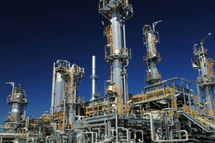 
	No segundo trimestre, a receita do grupo caiu para US$ 4,41 bilh&otilde;es, contra US$ 4,64 bilh&otilde;es no mesmo per&iacute;odo do ano anterior, o que corresponde a um recuo de 4,9%
 (Origin Energy Ltd. via Bloomberg)