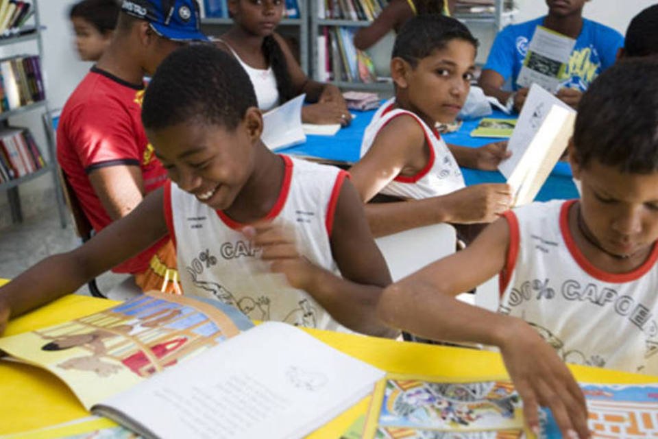 Biblioteca mantida pela Suzano na Bahia: investimento privado no combate ao analfabetismo funcional (Ricardo Teles/EXAME.com)