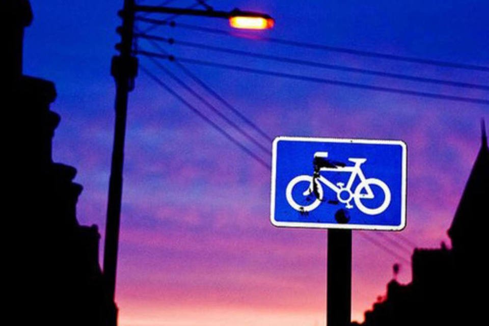 Mortes de ciclistas crescem 6% em 2012 em SP, diz CET