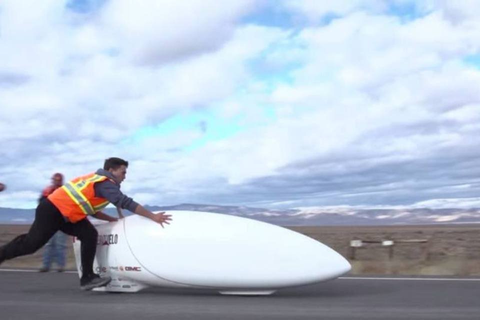 Conheça a Aerovelo, a bicicleta mais rápida do mundo