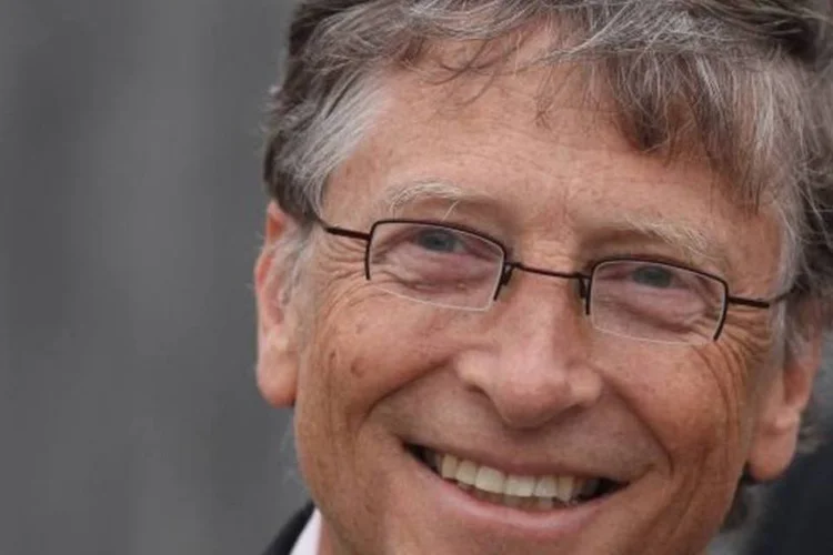 Primeiro a aparecer é o empresário fundador da Microsoft, Bill Gates, na quinta posição. O cofundador do Facebook, Mark Zuckerberg, aparece na nona posição (Sean Gallup/Getty Images)