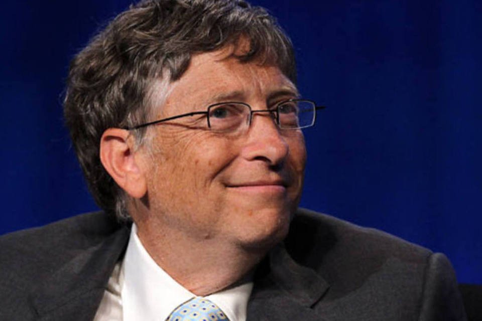 Bill Gates grava um vídeo de boas-vindas para Satya Nadella