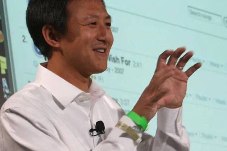A rede social de Nguyen promete ganhar os celulares ao invés do Facebook (David McNew/Getty Images)