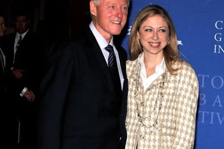 Bill e Chelsea Clinton: filha do ex-presidente americano é a nova integrante no conselho da IAC (Getty Images)