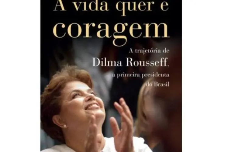 A obra traz entrevistas em que Dilma conta como foram as torturas que sofreu durante a ditadura - pau de arara, choques, surra de palmatória, além de passar fome e frio (Divulgação)