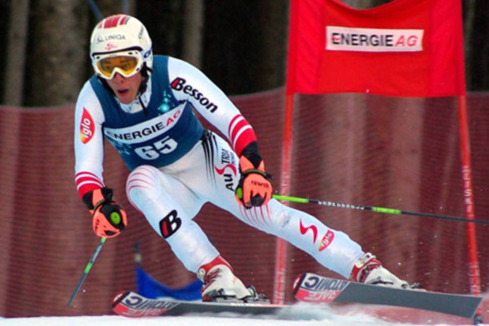 Esquiador austríaco Björn Sieber morre em acidente de carro