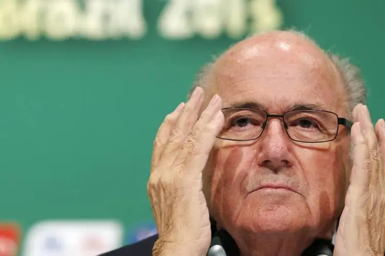 
	O presidente da Fifa, Joseph Blatter: foram detidos sete dirigentes suspeitos de corrup&ccedil;&atilde;o, incluindo o ex-presidente da CBF Jos&eacute; Maria Marin, a dois dias das elei&ccedil;&otilde;es em que Blatter tentar&aacute; o quinto mandato
 (REUTERS/Sergio Moraes)