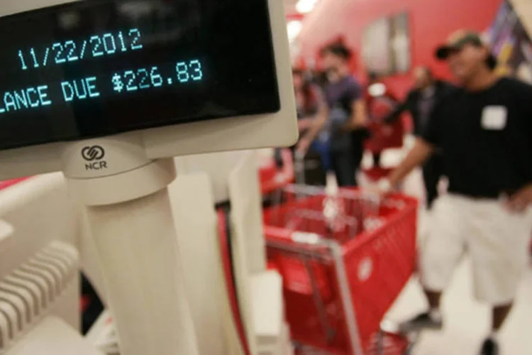 
	Federa&ccedil;&atilde;o Nacional de Varejo dos EUA prev&ecirc; um aumento de 4,1% nas vendas do varejo durante o per&iacute;odo de f&eacute;rias de novembro e dezembro deste ano
 (Jonathan Alcorn/Reuters)