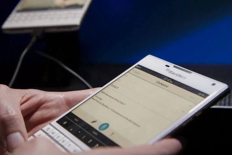 BlackBerry Passport: (Hannah Yoon/Bloomberg)