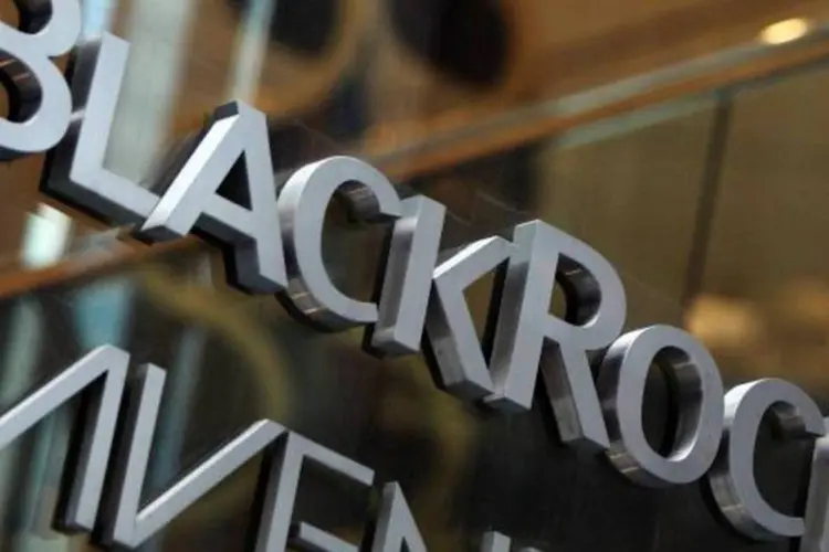 Logotipo da gestora BlackRock em um prédio de Nova York (Shannon Stapleton/Reuters)