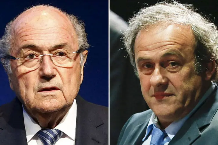 Joseph Blatter (esquerda) e Michel Platini (Ruben Sprich/REUTERS)