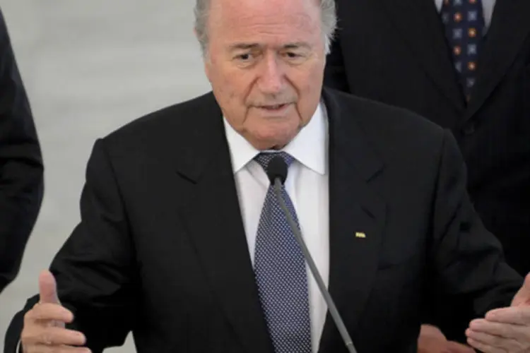 Fifa: em entrevista no jornal suíço "SonntagsBlick", Blatter insinuou que teriam havido "irregularidades" na eleição que definiu a Alemanha como sede da Copa (Wilson Dias/Agência Brasil)