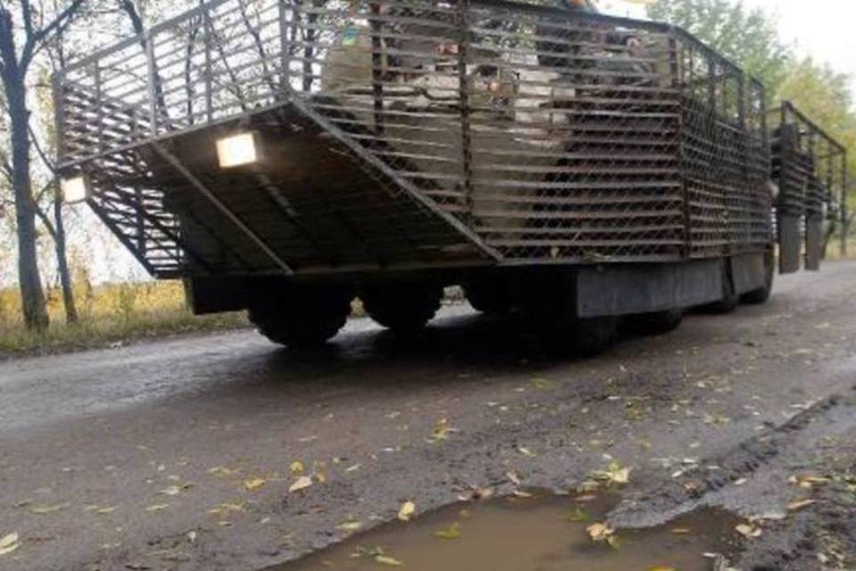 OSCE anuncia presença de dezenas de caminhões em Donetsk