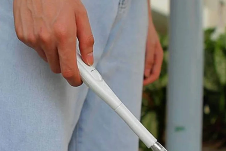
	Bengala para deficientes visuais: &nbsp;o projeto precisa de um turno suplementar de vota&ccedil;&atilde;o na CAE, antes de seguir para a C&acirc;mara dos Deputados
 (James Dyson Foundation)