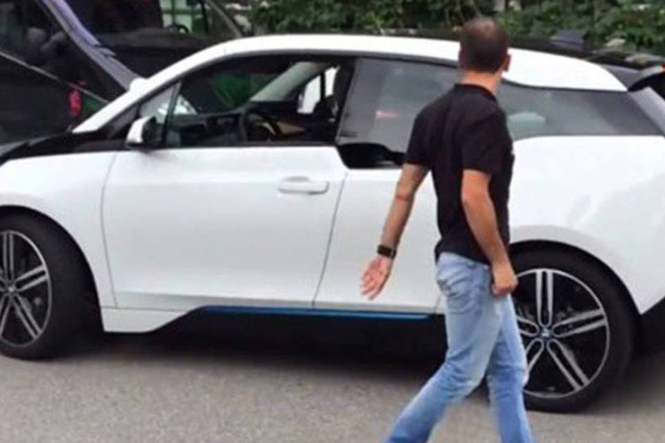 Veja sistema que estaciona sozinho do BMW i3