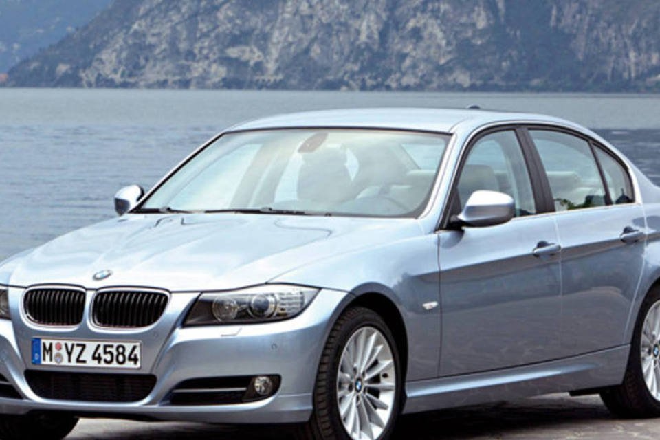 BMW foca na Série 3 para aumentar números em 2012