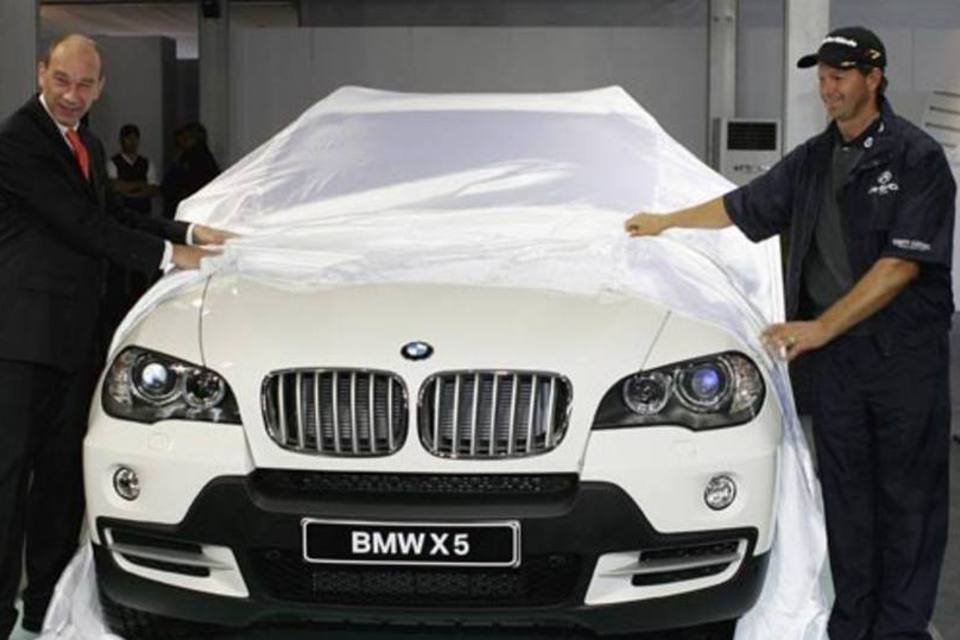 BMW faz recall de 150 mil veículos nos EUA