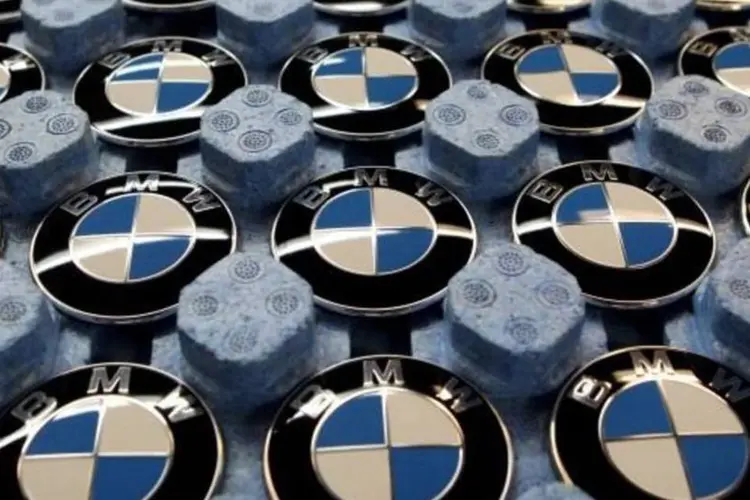 
	A BMW est&aacute; expandindo sua linha de montagem, incluindo, no final deste ano, a introdu&ccedil;&atilde;o do i3, seu primeiro carro el&eacute;trico
 (Getty Images)