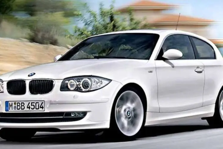 No Brasil, os carros brancos começaram a ganhar adeptos recentemente, principalmente entre os consumidores de carros de luxo (Divulgação)