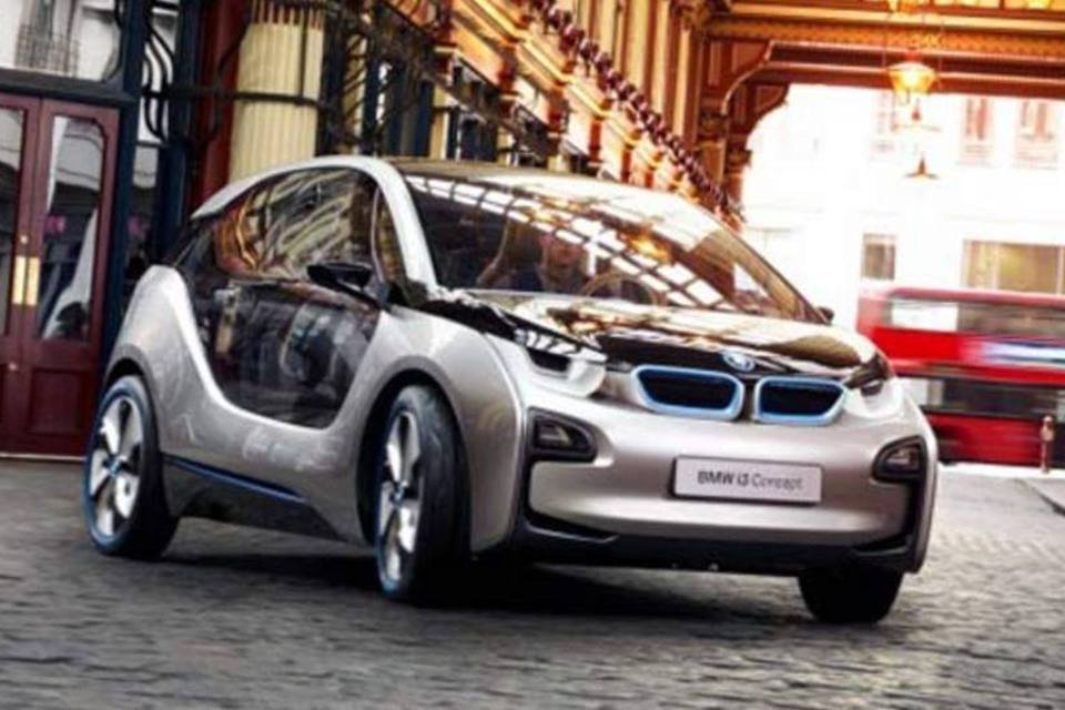 BMW leva seu elétrico i3 ao salão de Paris