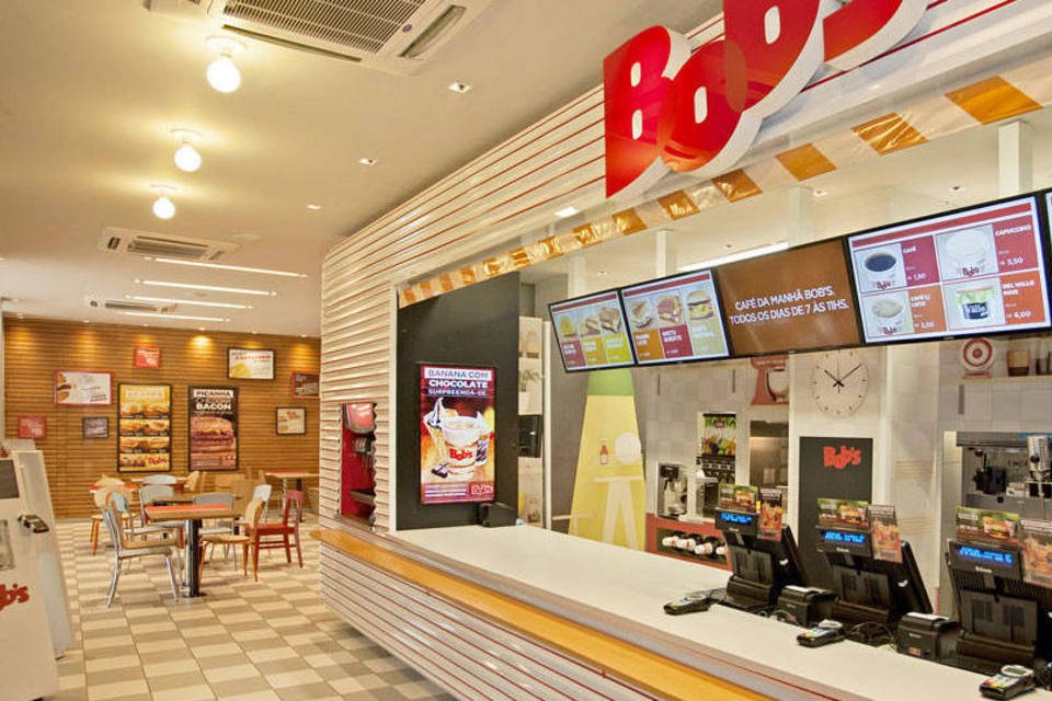 
	Bob&#39;s: empresa conhecida pela rede tem cerca de 1.228 pontos de venda no Brasil e administra franquias no pa&iacute;s das marcas KFC, Yoggi e Pizza Hut
 (Divulgação/Bobs)