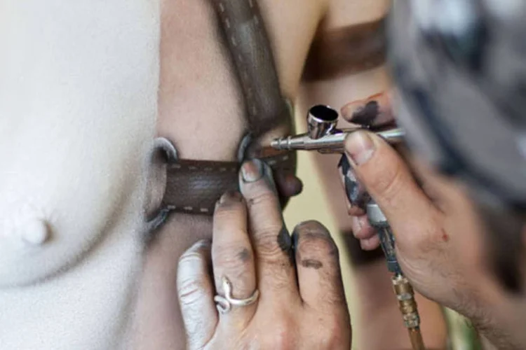 O projeto exige comprovação de que o artista trabalhou, no mínimo, por 60 dias no setor, nos últimos 12 meses antes de requerer o seguro (Mathias Kniepeiss/Getty Images)