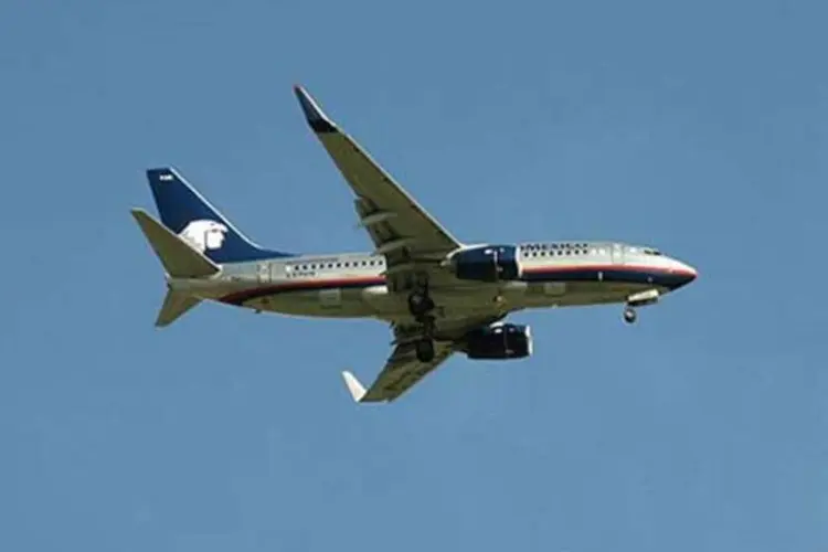 
	Boeing da Aerom&eacute;xico: a imprensa mexicana falou que teria ocorrido um inc&ecirc;ndio a bordo do compartimento de carga
 (Wikimedia Commons)