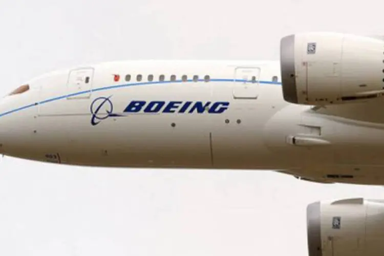 A Boeing informou que no primeiro trimestre de 2012 entregou 137 aviões comerciais, 32% a mais que os 104 do mesmo período do ano passado (Ben Stansall/AFP)