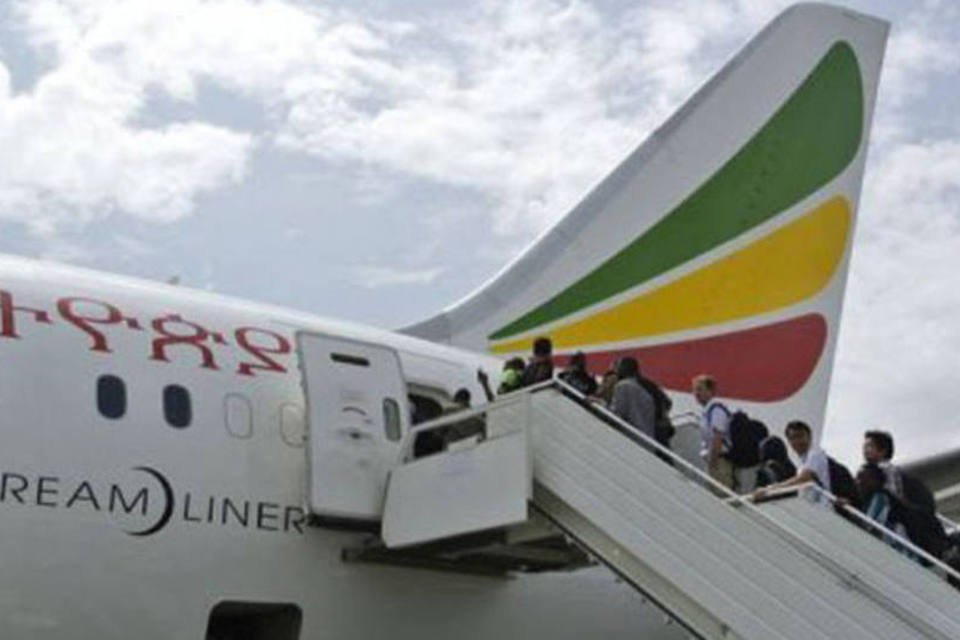 Investigação sobre Boeing 787 pesquisa condensação
