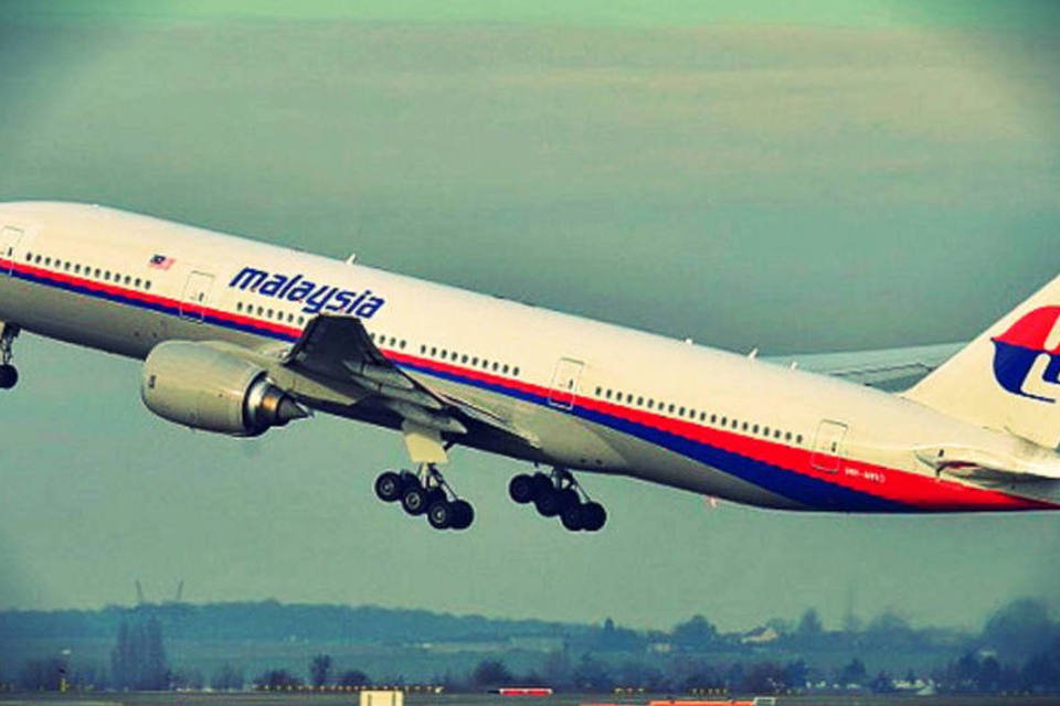 Busca por avião da Malásia entra no 44º dia sem destroços