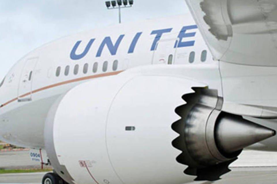United Airlines: a companhia aérea foi um dos assuntos mais comentados no Twitter, à medida que usuários usaram a rede social para expressar o descontentamento pela remoção forçada do passageiro do voo 3411 (Divulgação/Divulgação)