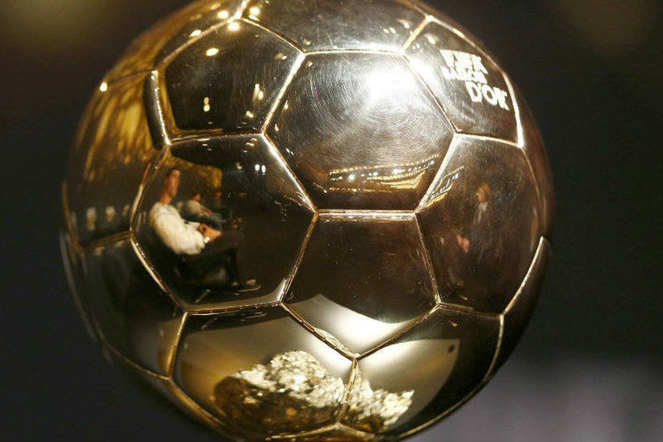 Prêmio Bola de Ouro será entregue em 11 de janeiro de 2016