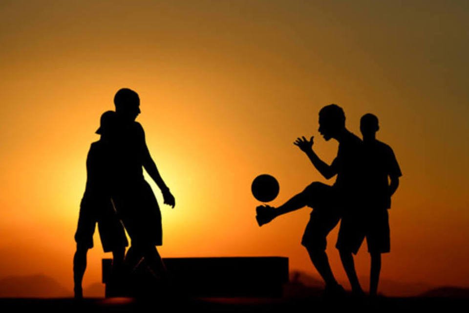 O perfil de quem faz esportes no Brasil - e o do sedentário | Exame