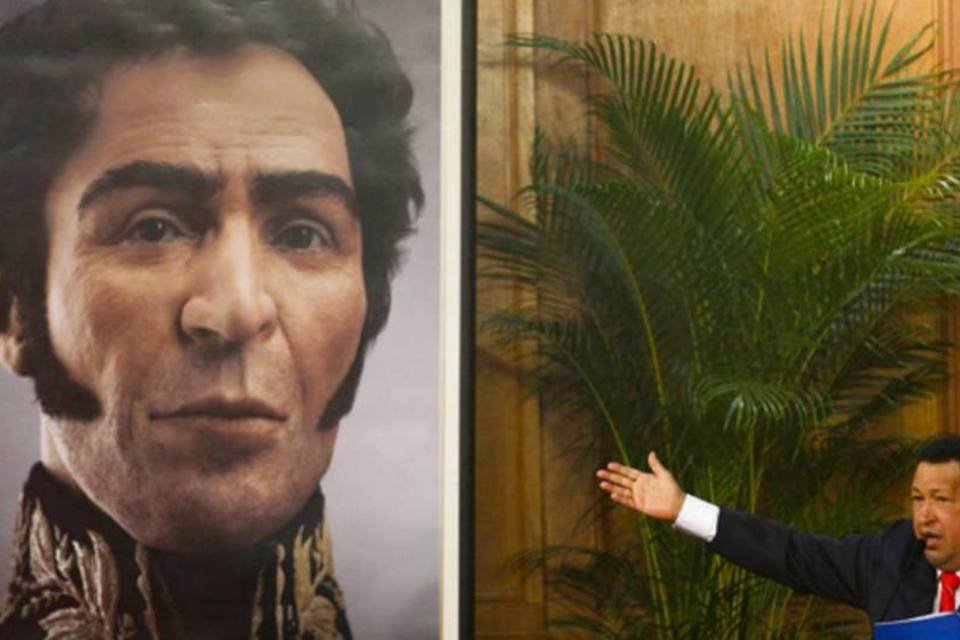 Chávez revela 'verdadeiro rosto' de Bolívar