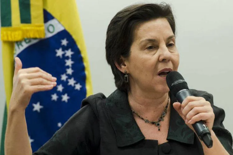
	A ministra Tereza Campello fala sobre os impactos negativos aos benefici&aacute;rios do Bolsa Fam&iacute;lia em caso de corte or&ccedil;ament&aacute;rio
 (Marcelo Camargo/Agência Brasil)