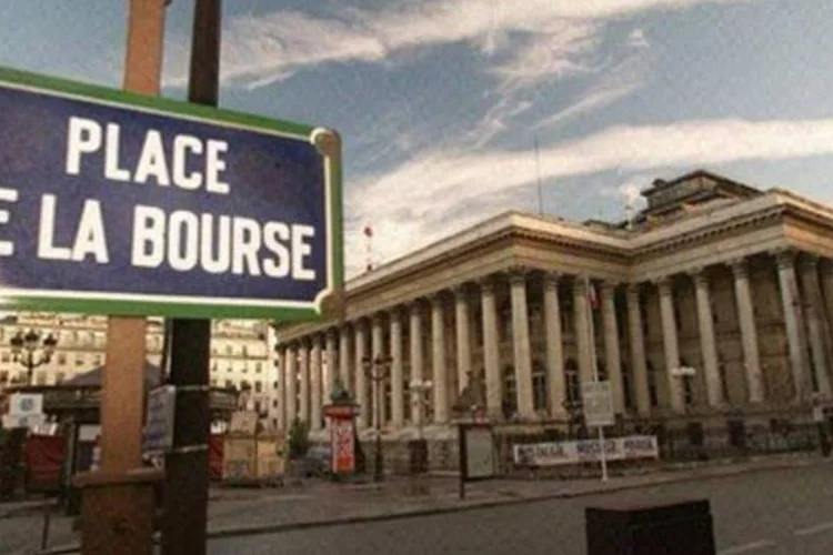 
	Bolsa de Paris: o &iacute;ndice CAC 40 perdeu 0,44%, terminando aos 4.295,85 pontos
 (.)