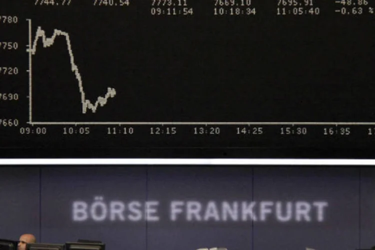 
	&Agrave;s 8h01 (hor&aacute;rio de Bras&iacute;lia), o &iacute;ndice das principais a&ccedil;&otilde;es europeias FTSEurofirst 300 tinha alta de 0,61 por cento, a 1.502 pontos
 (REUTERS/Remote/Marte Kiesling)